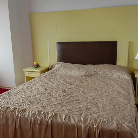 Gmg Otel Köstence